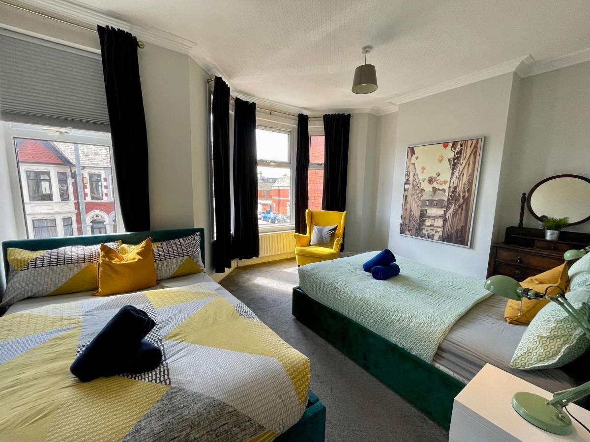 Edwardian City Centre House For Big Groups, Offroad Parking & Hot Tub! Cardiff Eksteriør billede